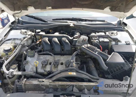 2008 Ford Fusion Se из США, поврежденный, VIN 3FAHP07118R208242